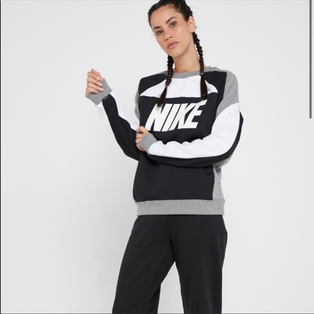 NIKE SPORT DISORT FLEECE CREW